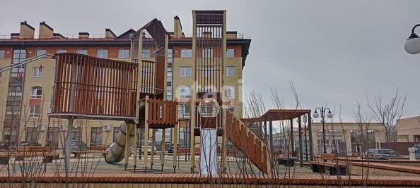 
   Продам 1-комнатную, 32 м², Фестивальный проезд, 1/2

. Фото 9.