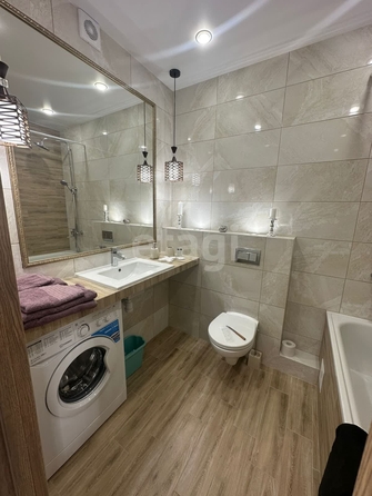 
   Продам 1-комнатную, 36 м², Матрёны Наздрачёвой ул, 3/3к2

. Фото 9.