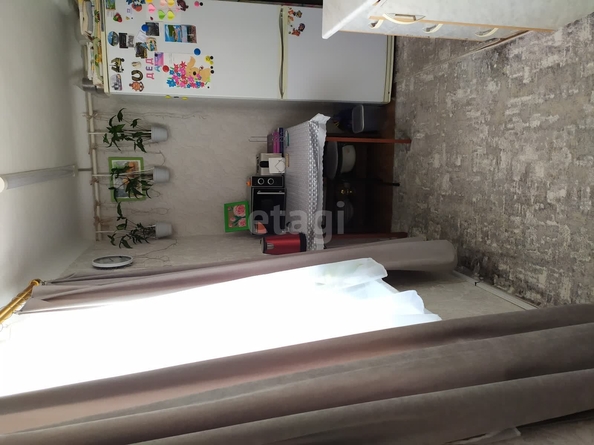 
  Продается 2-комн. квартира, 41.4 м², Дзержинского ул, д. 63
. Фото 3.