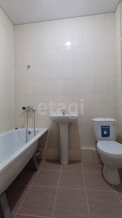 
  Продается 2-комн. квартира, 54.1 м², Чапаева ул, д. 4/1а
. Фото 8.