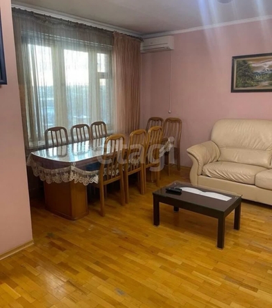 
   Продам 3-комнатную, 107 м², Лермонтова ул, 177

. Фото 2.