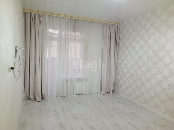 
  Продается 3-комн. квартира, 77.2 м², Кулакова пр-кт, д. 71
. Фото 9.