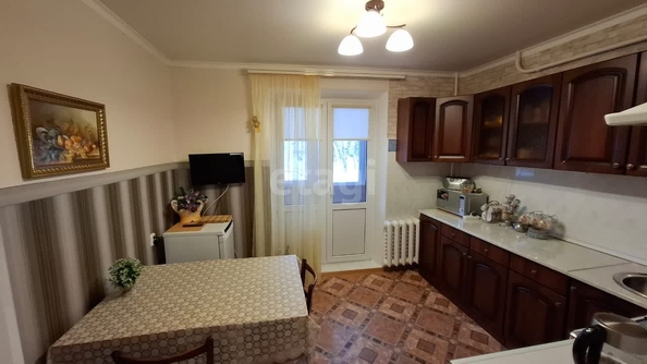 
   Продам 3-комнатную, 92 м², Доваторцев ул, 7/2

. Фото 3.
