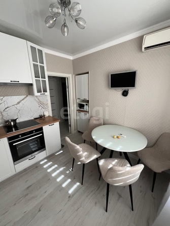 
   Продам 3-комнатную, 72 м², Ленина ул, 417и

. Фото 2.