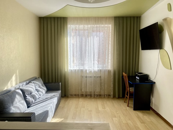 
   Продам 2-комнатную, 58 м², Маяковского ул, 15

. Фото 20.