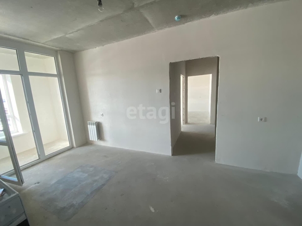 
   Продам 2-комнатную, 61.7 м², Николая Голодникова ул, 7к3

. Фото 1.