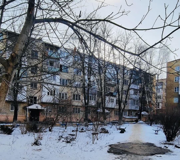 
   Продам 2-комнатную, 42 м², Доваторцев ул, 43/3

. Фото 9.