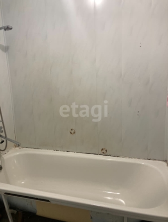 
   Продам 2-комнатную, 51.5 м², 50 лет ВЛКСМ ул, 46/1

. Фото 15.