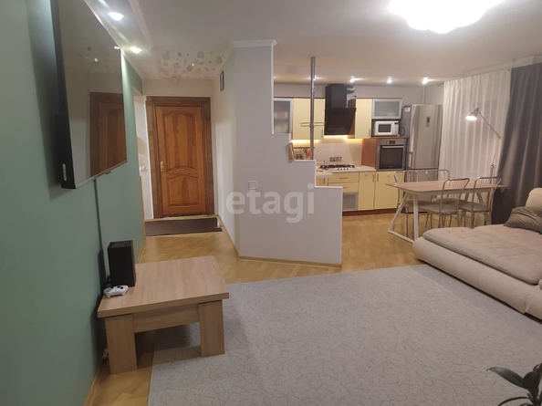 
   Продам 3-комнатную, 84.7 м², Чехова ул, 110

. Фото 5.