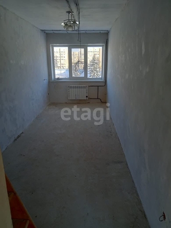 
   Продам 3-комнатную, 76.8 м², Парижской Коммуны ул, 54б

. Фото 9.