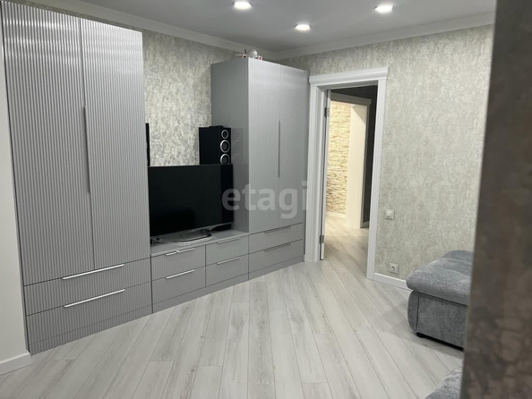 
  Продается 3-комн. квартира, 130 м², Менделеева пер, д. 4
. Фото 9.