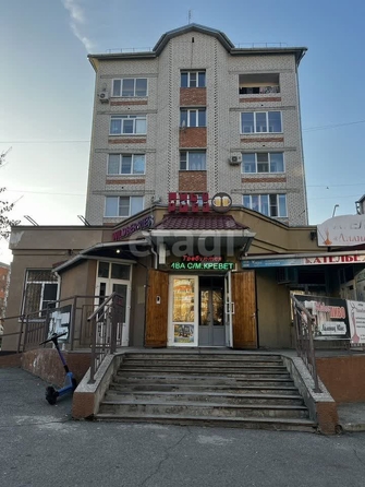 
   Продам 2-комнатную, 69.2 м², Чехова ул, 49

. Фото 9.