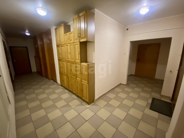 
   Продам 4-комнатную, 180 м², Ленина ул, 245

. Фото 34.