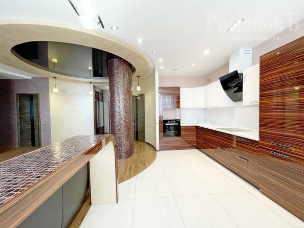
   Продам 3-комнатную, 107.8 м², Пржевальского ул, 12

. Фото 5.