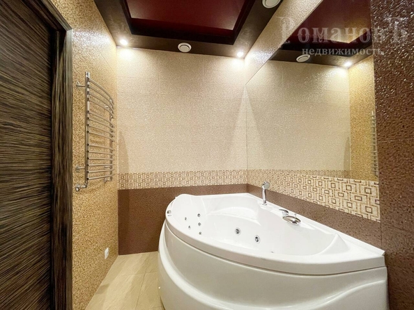 
   Продам 3-комнатную, 107.8 м², Пржевальского ул, 12

. Фото 19.
