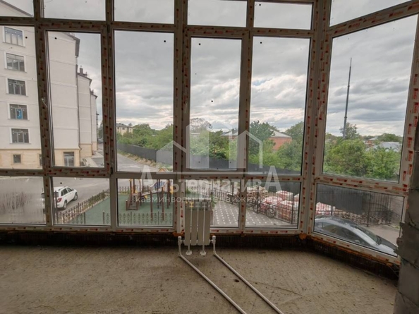 
  Продается 1-комн. квартира, 52.2 м², Октябрьская ул
. Фото 32.
