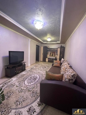 
  Продается 2-комн. квартира, 70 м², Цветочная ул
. Фото 6.