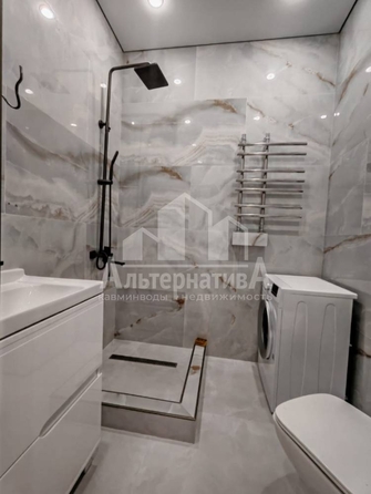 
  Продается 2-комн. квартира, 70.2 м², Октябрьская ул
. Фото 14.