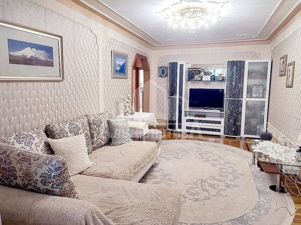 
  Продается 3-комн. квартира, 79.9 м², Островского ул
. Фото 7.