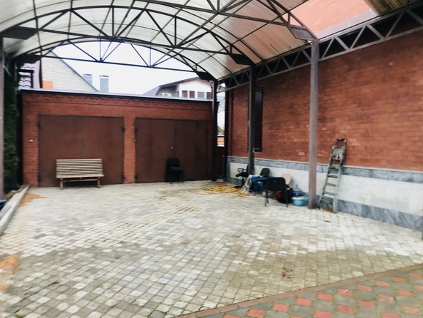 
  Продается дом, 390 м², поселок Свободы
. Фото 1.
