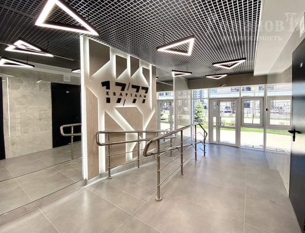 
  Продается 2-комн. квартира, 69 м², Андрея Голуба ул, д. 16к3
. Фото 3.