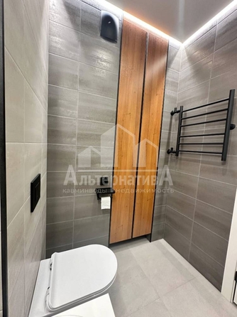 
  Продается 2-комн. квартира, 68.1 м², Окопная ул
. Фото 8.
