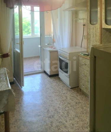 
  Сдается 1-комн. квартира, 35 м², Октябрьская ул, д. 188/2
. Фото 4.