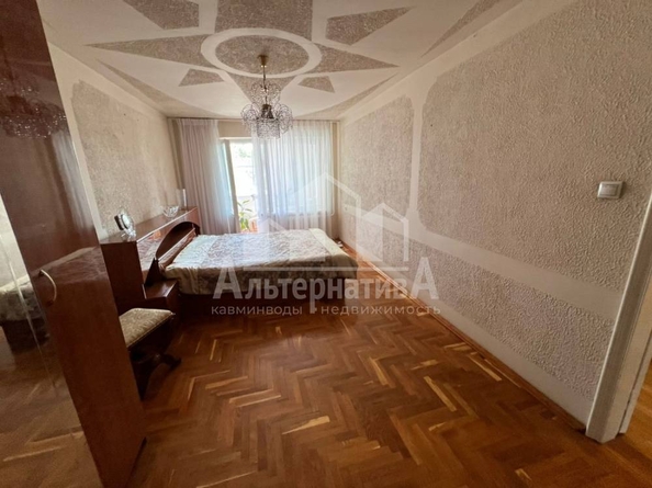 
  Продается 3-комн. квартира, 71.3 м², Островского ул
. Фото 9.