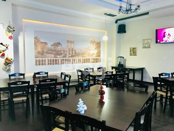 
  Продается торговая площадь, 1221.6 м², Лазо ул, д. 127
. Фото 3.