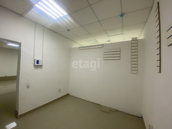 
  Сдается торговая площадь, 84 м², К.Маркса пр-кт, д. 7к1
. Фото 4.