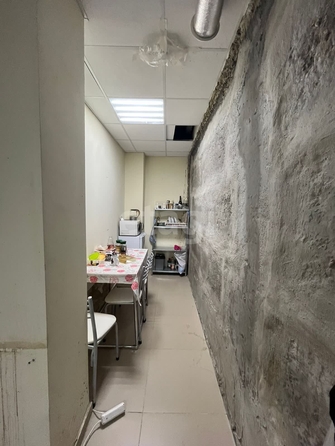 
  Продается универсальное помещение, 81.4 м², Ленина ул, д. 198
. Фото 9.