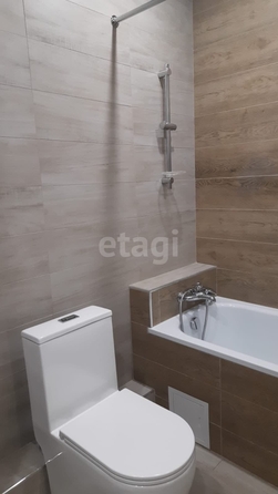 
  Продается 2-комн. квартира, 63.3 м², Тухачевского ул, д. 30/7
. Фото 8.