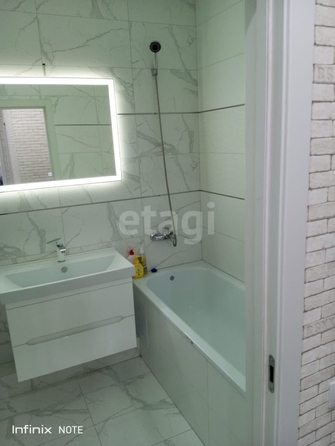 
  Продается 2-комн. квартира 43 м², в КП Жилой район Гармония. Фото 9.