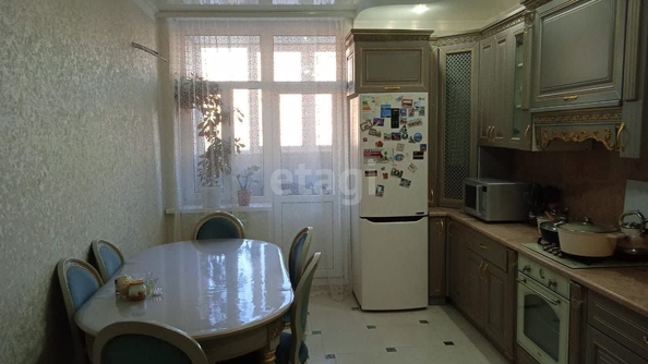 
  Продается 4-комн. квартира, 107 м², Тухачевского ул, д. 27/4
. Фото 1.