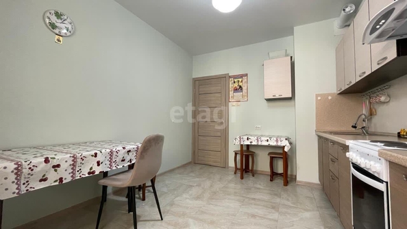 
  Продается 2-комн. квартира, 63 м², Чапаева ул, д. 4а/1
. Фото 5.