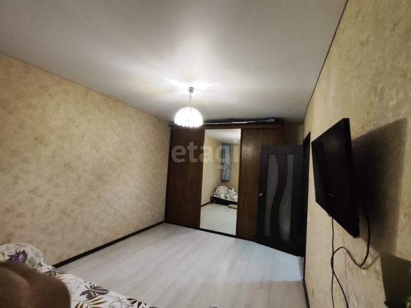 
  Продается 1-комн. квартира, 32.8 м², Ленина ул, д. 213/5
. Фото 2.