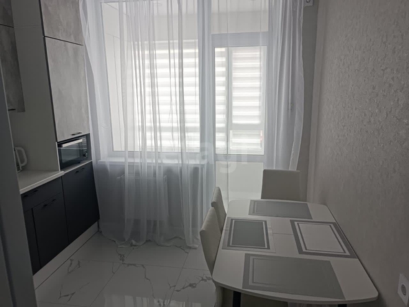 
  Сдается 1-комн. квартира, 40 м², 45 Параллель ул, д. 83
. Фото 8.