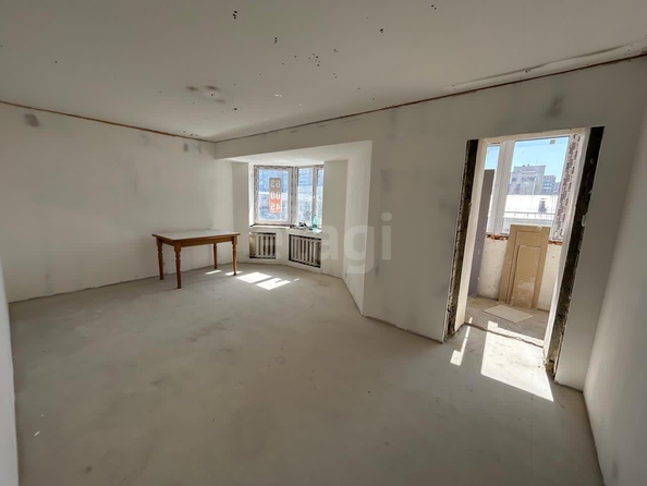
  Продается 2-комн. квартира, 53.2 м², Маршала Жукова ул, д. 42
. Фото 5.