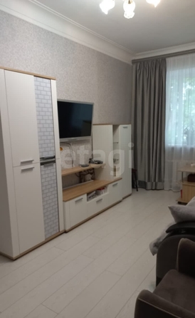 
  Продается 2-комн. квартира, 41.2 м², Короленко ул, д. 3
. Фото 1.