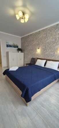 
  Продается 1-комн. квартира, 42.87 м², Окопная ул
. Фото 2.