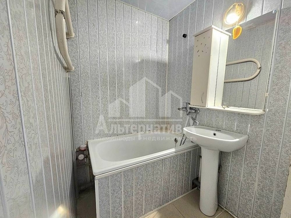 
  Продается 2-комн. квартира, 41.7 м², Крылова ул
. Фото 13.