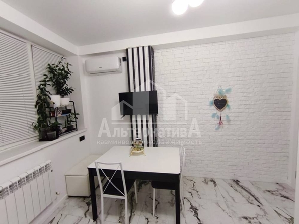 
  Продается 1-комн. квартира, 36 м², Никольская ул
. Фото 4.