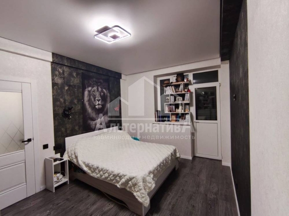 
  Продается 1-комн. квартира, 36 м², Никольская ул
. Фото 5.