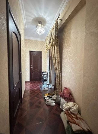 
  Продается 2-комн. квартира, 57 м², Азербайджанская ул
. Фото 9.