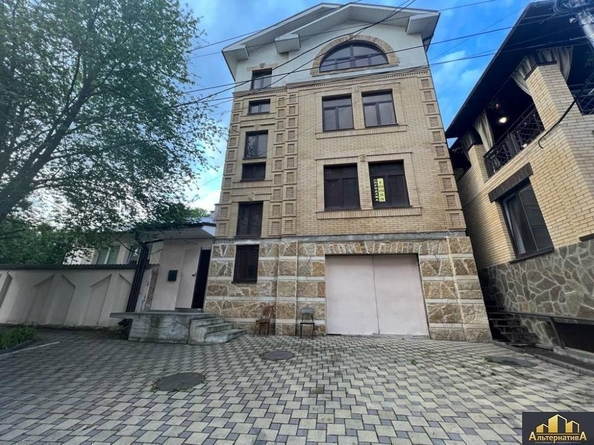 
  Продается , 540 м², Территориальная ул
. Фото 1.