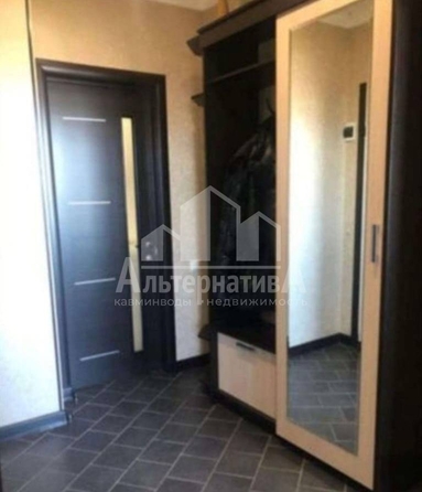 
  Продается 1-комн. квартира, 48 м², Октябрьская ул
. Фото 4.