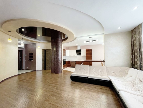 
  Продается 3-комн. квартира, 107.8 м², Пржевальского ул, д. 12
. Фото 1.