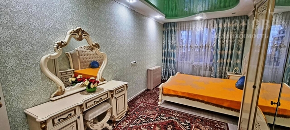 
  Продается 3-комн. квартира, 79.7 м², Пирогова ул, д. 72
. Фото 10.
