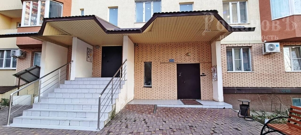 
  Продается 3-комн. квартира, 79.7 м², Пирогова ул, д. 72
. Фото 38.