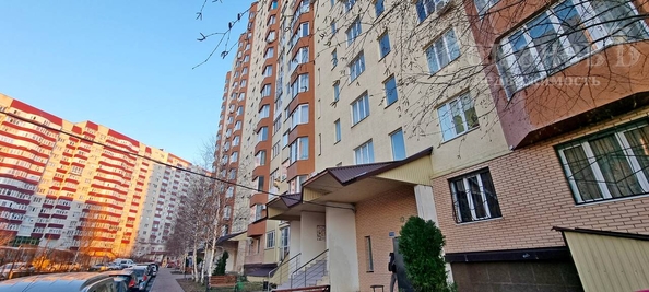 
  Продается 3-комн. квартира, 79.7 м², Пирогова ул, д. 72
. Фото 42.